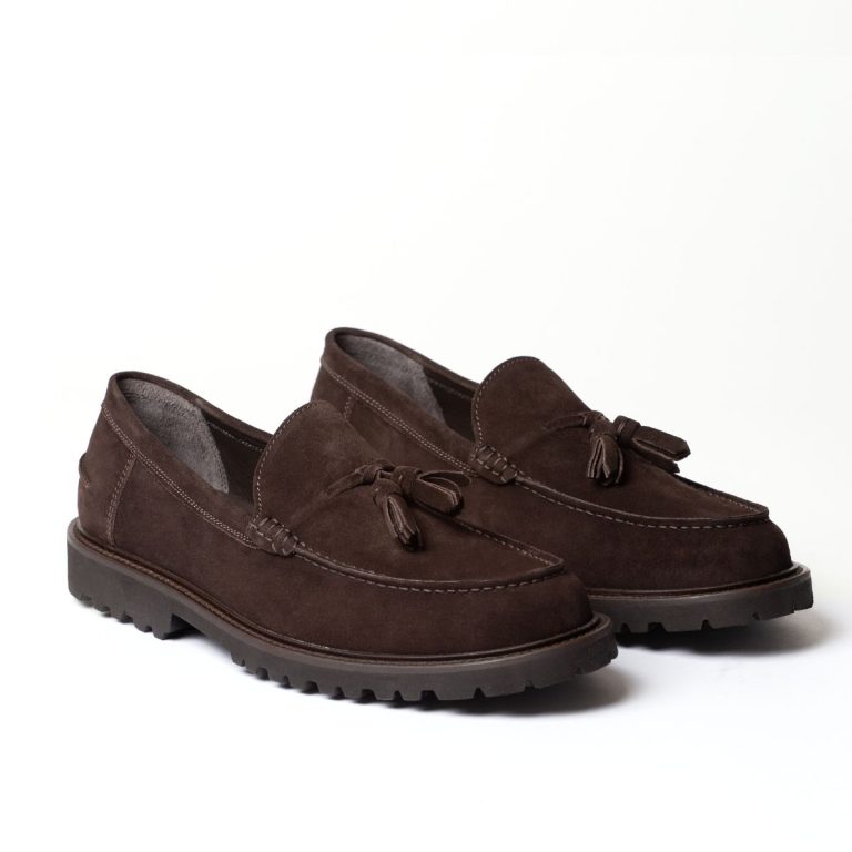 mocassini con nappine linea zefiro color testa di moro